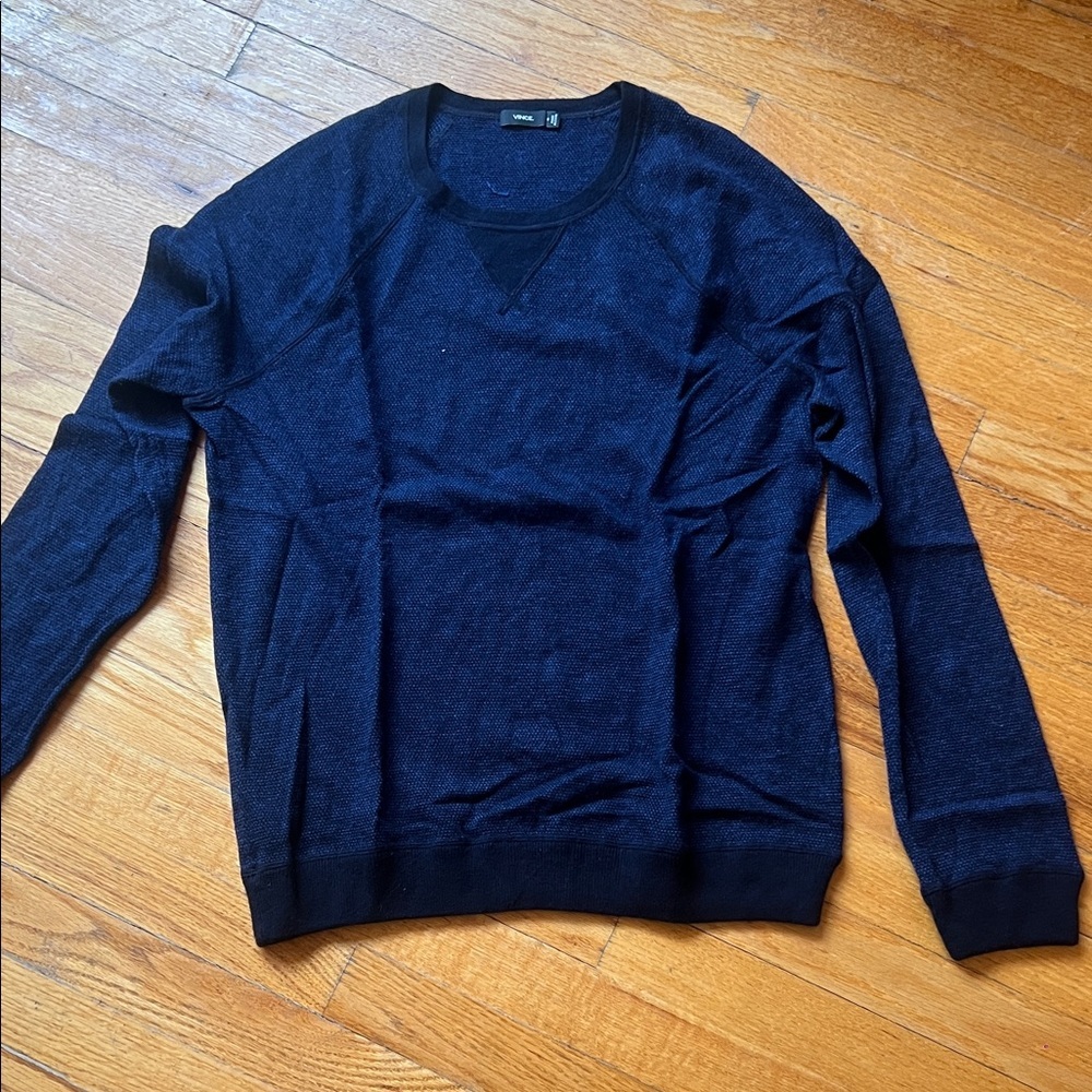 Vince Men's Black Crewneck Sweater